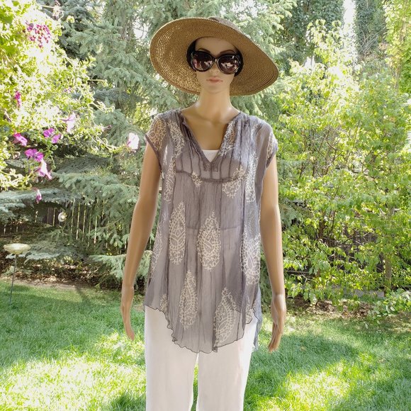 Australian brand - FROCKK - Boho 100% silk short sleeve sheer gray blouse - Picture 4 of 11